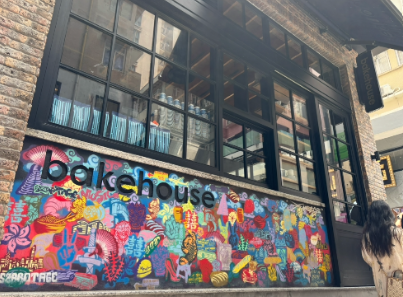 初めての香港観光。超有名なBakehouseでエッグタルトを購入。